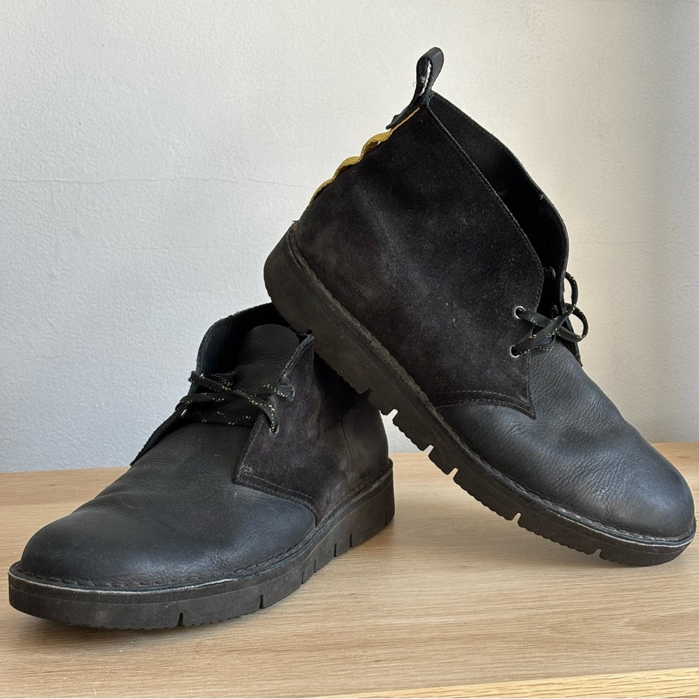 Clarks Orginials Desert Boot 2.0 Black Yellow Mens 10.5